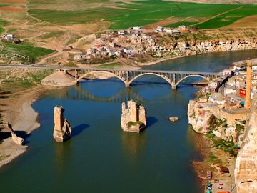 UÇAKLI GAP TURU (DİYARBAKIR - ÇUKUROVA)