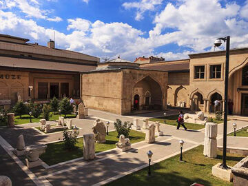 YILBAŞI ISPARTA DAVRAZ KAYAK MERKEZİ TURU(2 GECE)