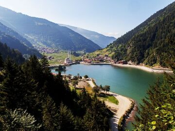 UÇAKLI BATUMLU KARADENİZ TURU BAYRAM ÖZEL