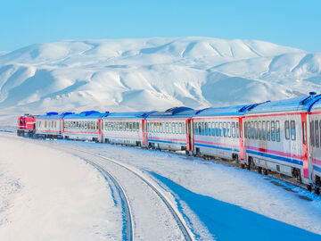 YILBAŞI DOĞU EKSPRES İLE VAN-KARS-ERZURUM- PALANDÖKEN TURU