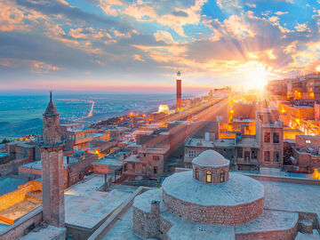 YILBAŞI UÇAKLI BUTİK DİYARBAKIR URFA GÖBEKLİTEPE MARDİN TURU