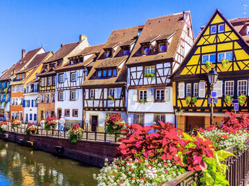 TREN VE TELEFERİK EŞLİĞİNDE ALP DAĞLARI`NA YOLCULUK (RAMAZAN BAYRAMI)