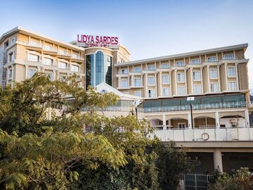 SALİHLİ LİDYA SARDES TERMAL TURU