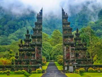 BALİ & UBUD SERÜVENİ TURU EMIRATES HAVA YOLLARI İLE 5 GECE (DPS-DXP-DPS)